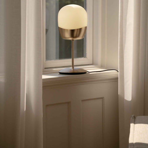 Spring | bordlampe